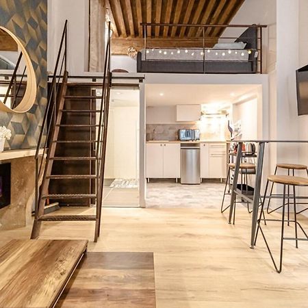 Le Petit Platiere - Renovated Apartment - Terreaux Lyon Eksteriør bilde