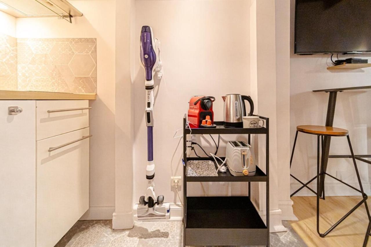 Le Petit Platiere - Renovated Apartment - Terreaux Lyon Eksteriør bilde